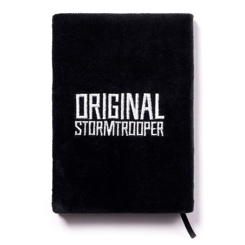 costas do caderno A5 em Pelúcia - Stormtrooper Original, fechado - Prendas D'Coração