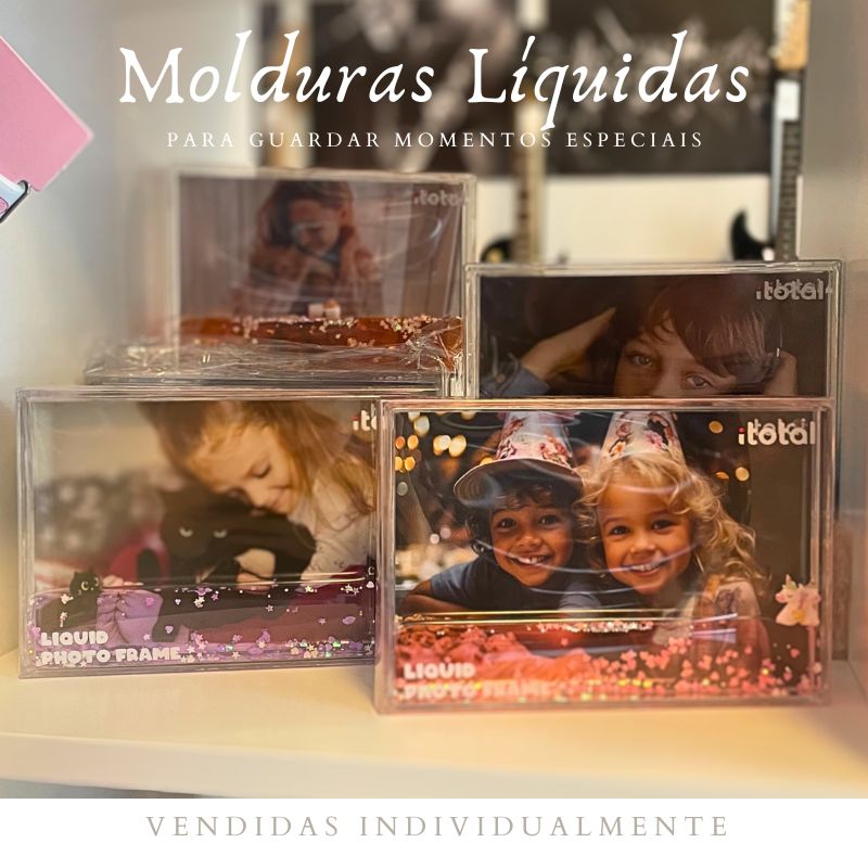 Conjunto de molduras líquidas 10x15 cm com design temático e líquido decorativo.