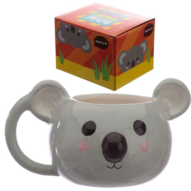 Caneca fofa de koala com sua caixa colorida, pronta para ser um presente encantador.